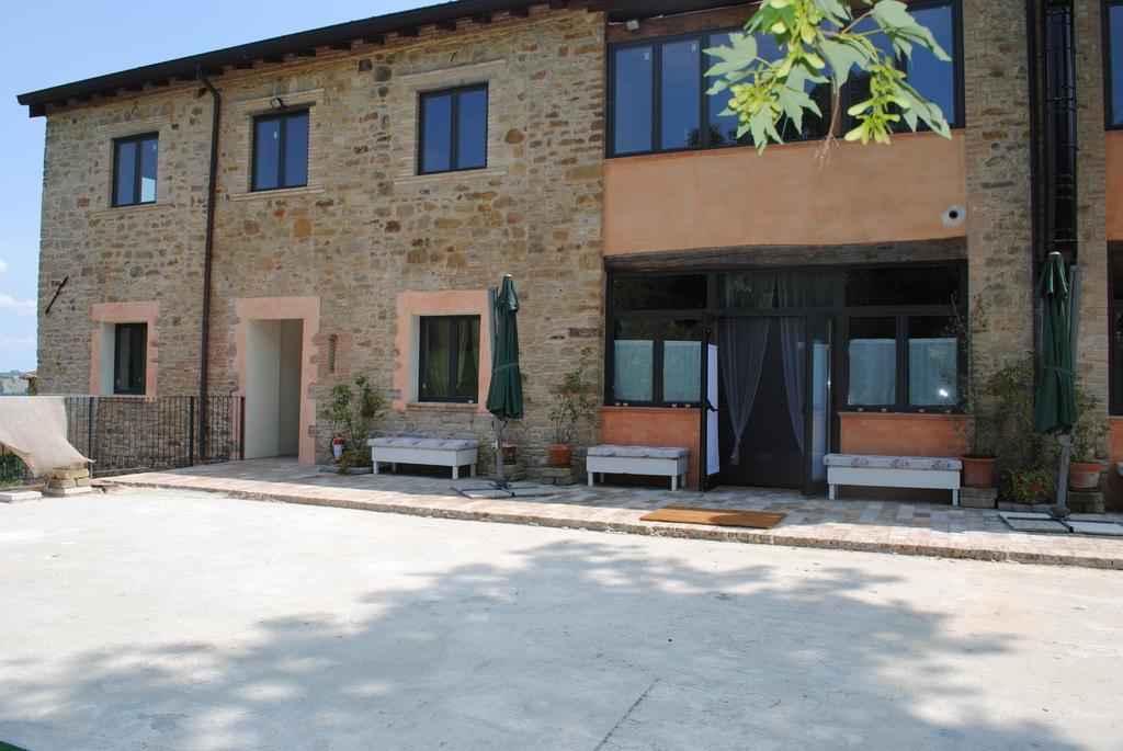 Agriturismo Petrarosa Neviano degli Arduini Bagian luar foto