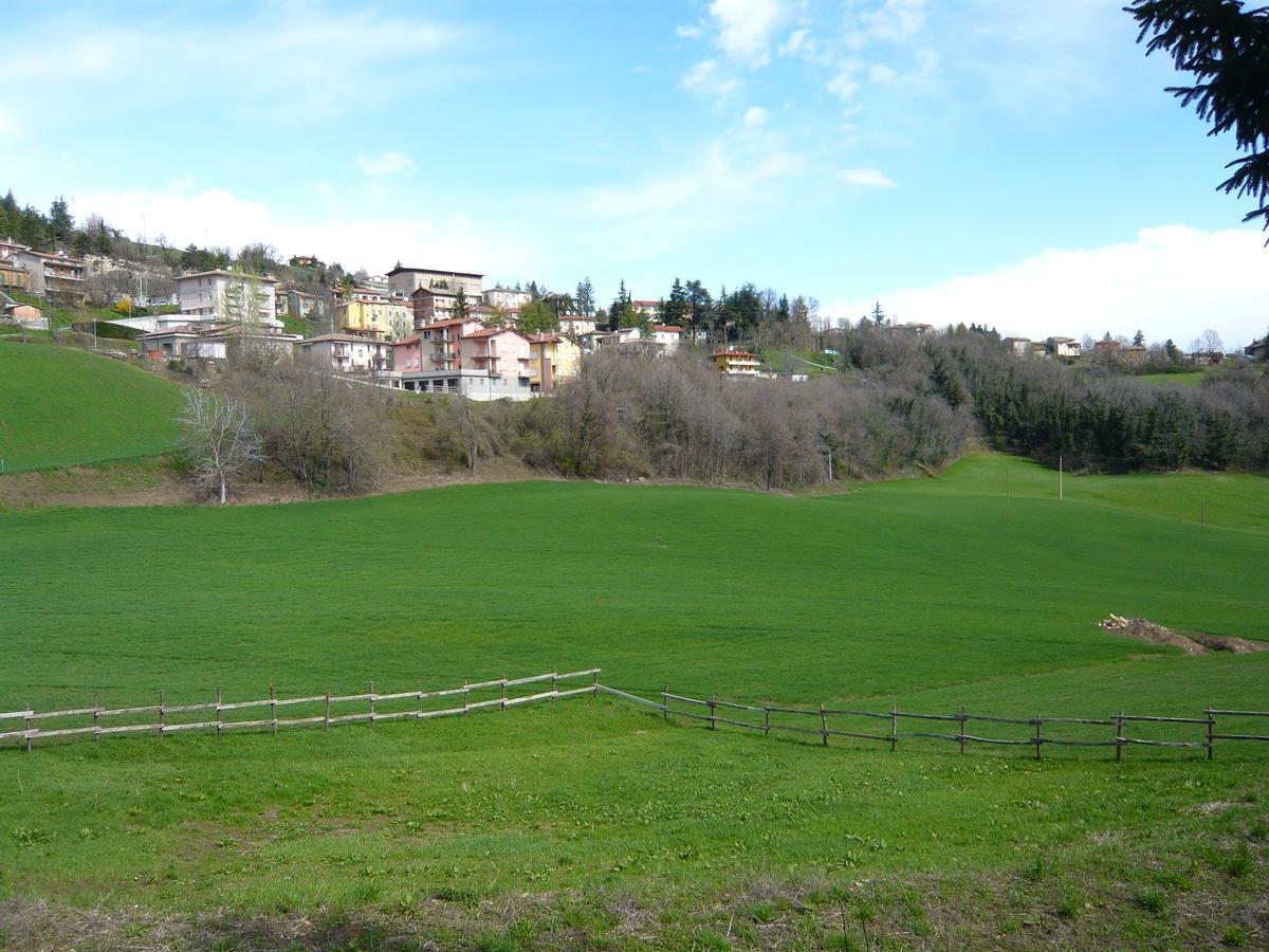 Agriturismo Petrarosa Neviano degli Arduini Bagian luar foto